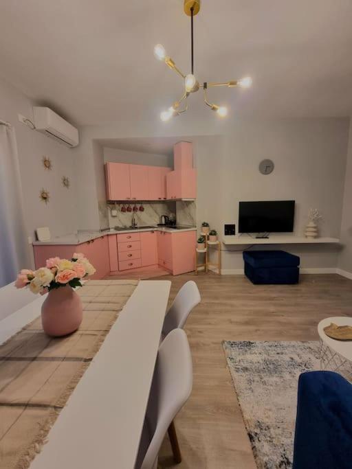 Central Gem Tiran Dış mekan fotoğraf